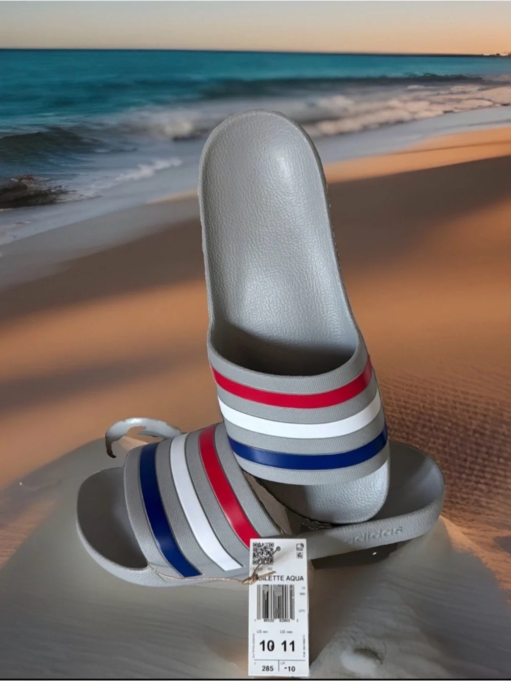 Adidas Men’s Size 10 Adilette Aqua Slide Sandals. Grey/Multicolored Stripes. NWT